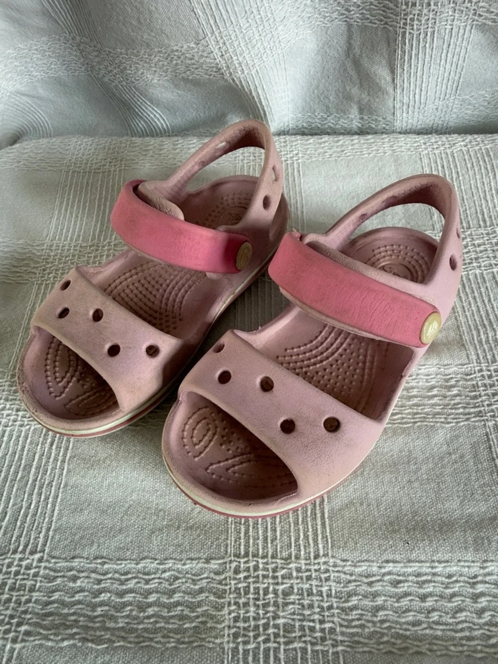 CROCS Kids Pink Dual-Strap Sandals size C7
